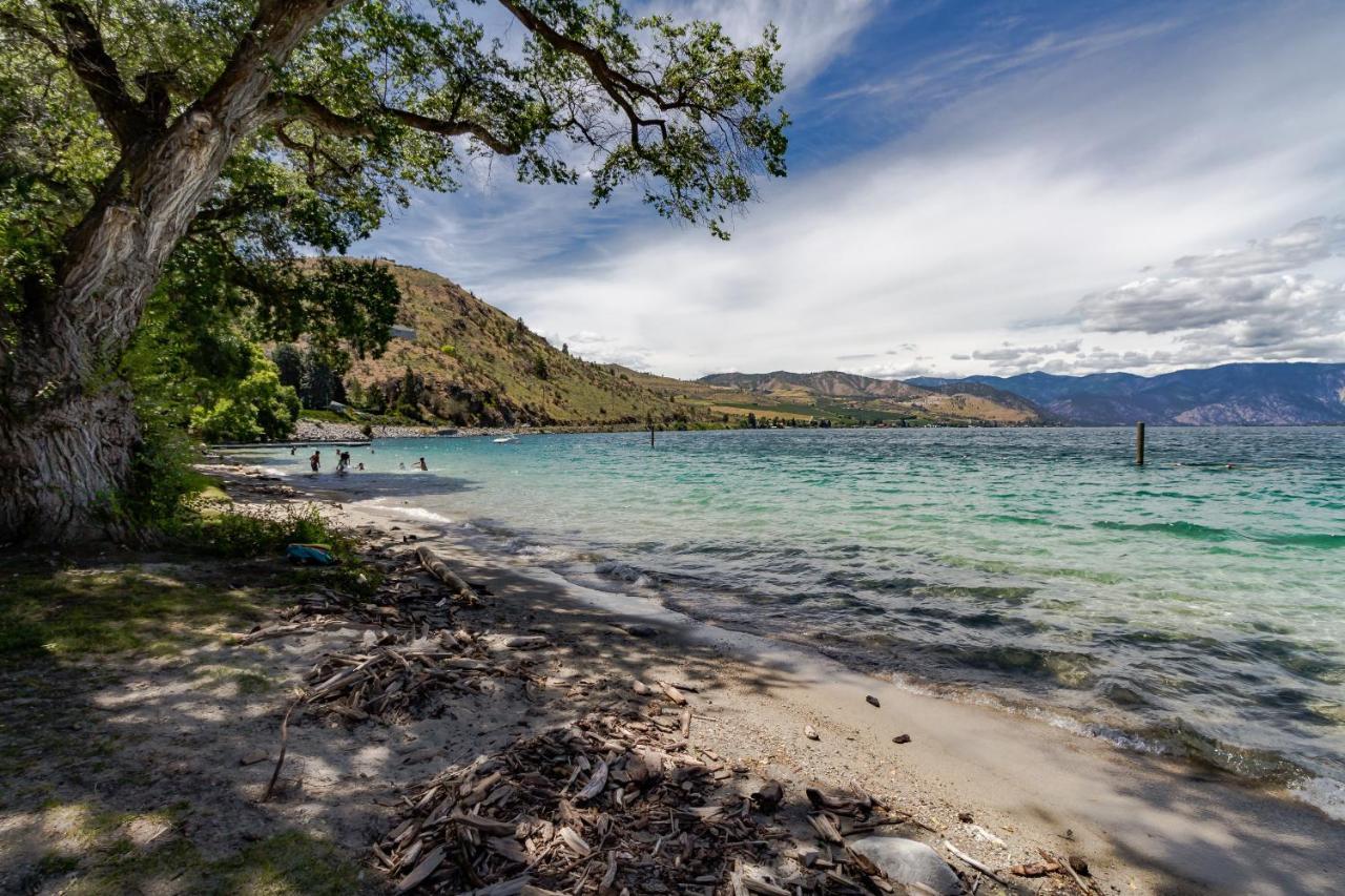 Chelan Resort Suites: Water Sunset ภายนอก รูปภาพ